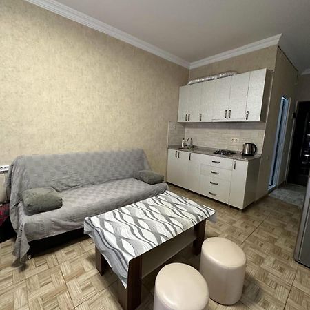 Батуми Центр , Апартаменты 2 Минуты Море Luaran gambar